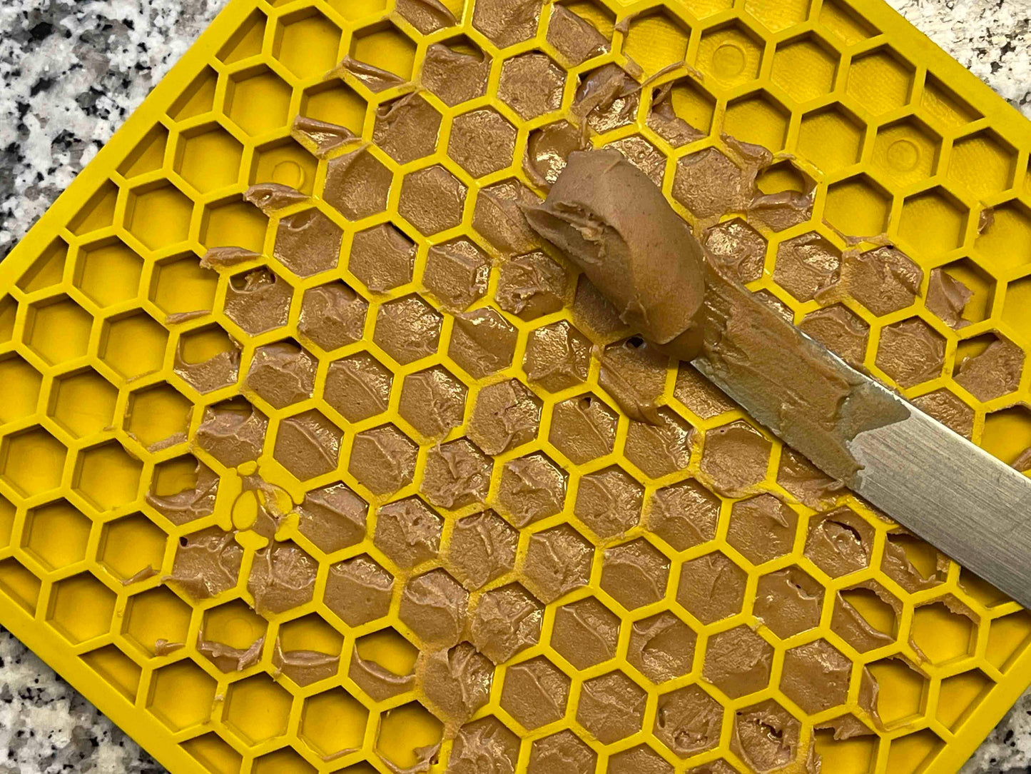 Honeycomb Design Emat Enrichment Licking Mat - Yellow - Larg: Large