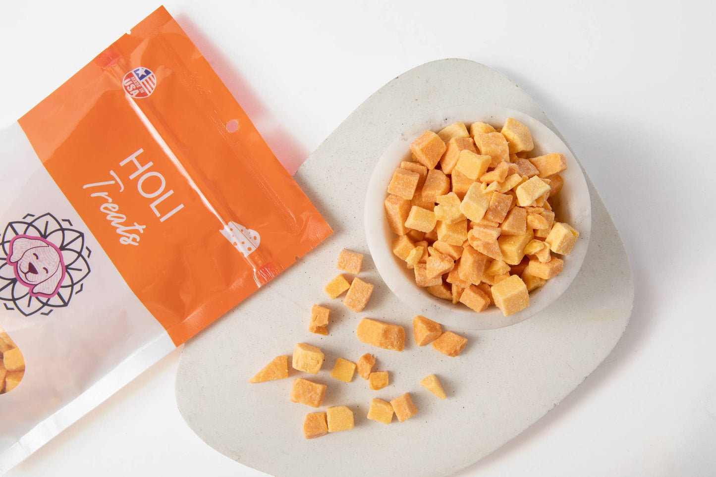 HOLI Cheddar Cheese Freeze-Dried Dog Treats